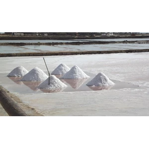 Garam Industri untuk Apa Saja? Ini 7 Sektor Penggunanya